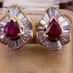 NEW Elegant Gold and Red Teardrop Earrings